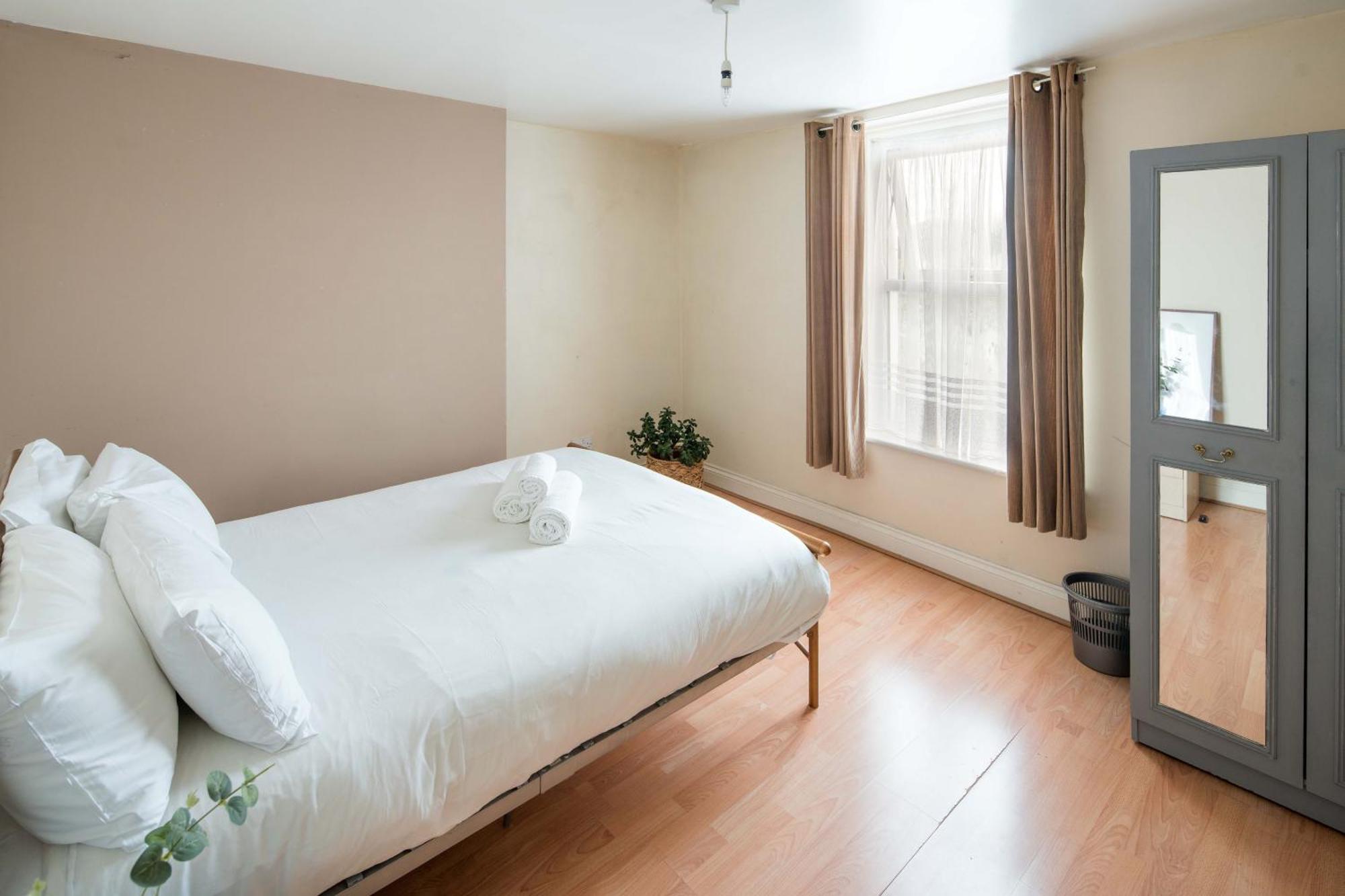 Appartamento Stylish Penthouse For 6 In Woolwich!