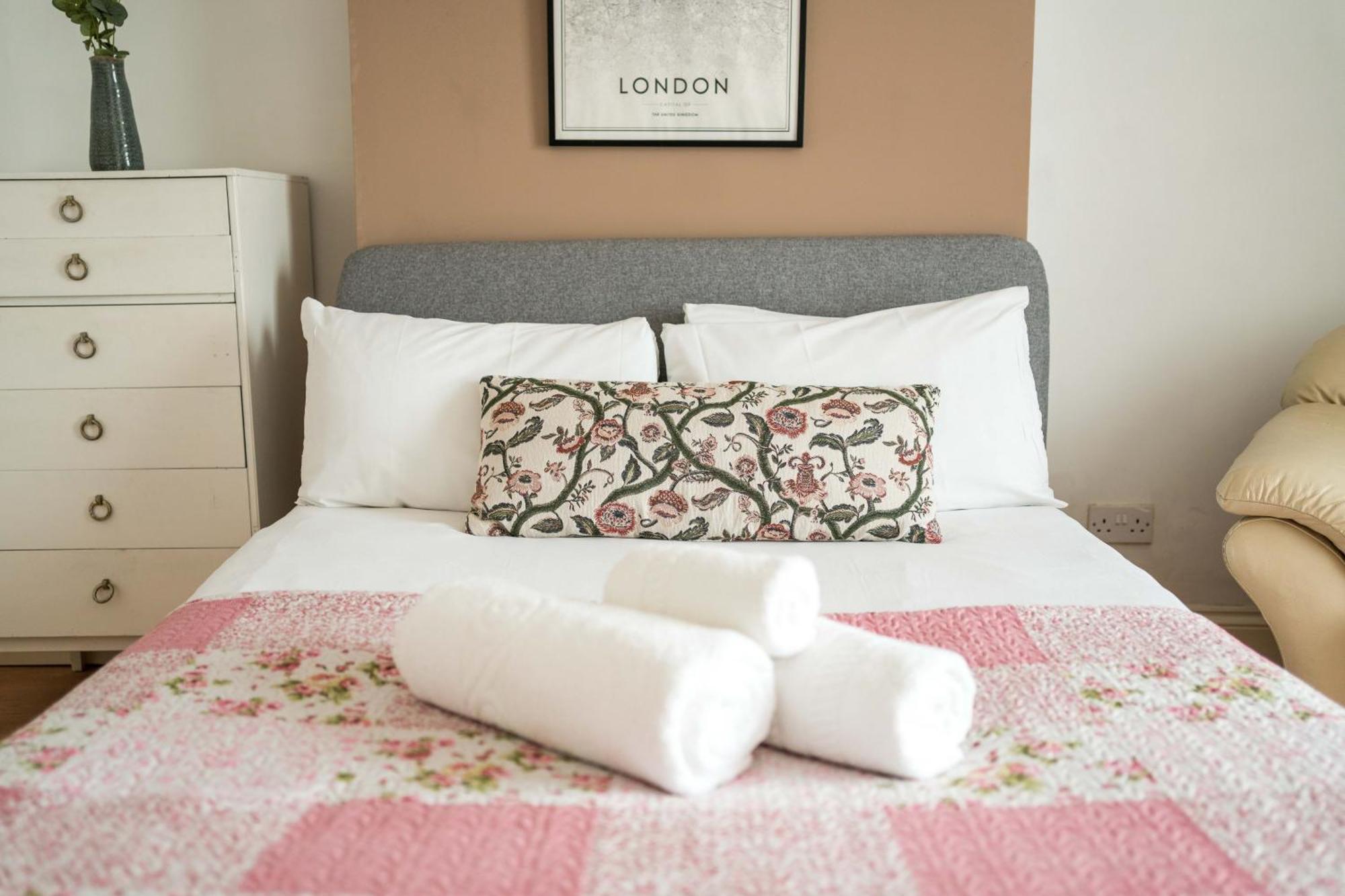 Stylish Penthouse For 6 In Woolwich! Londra
