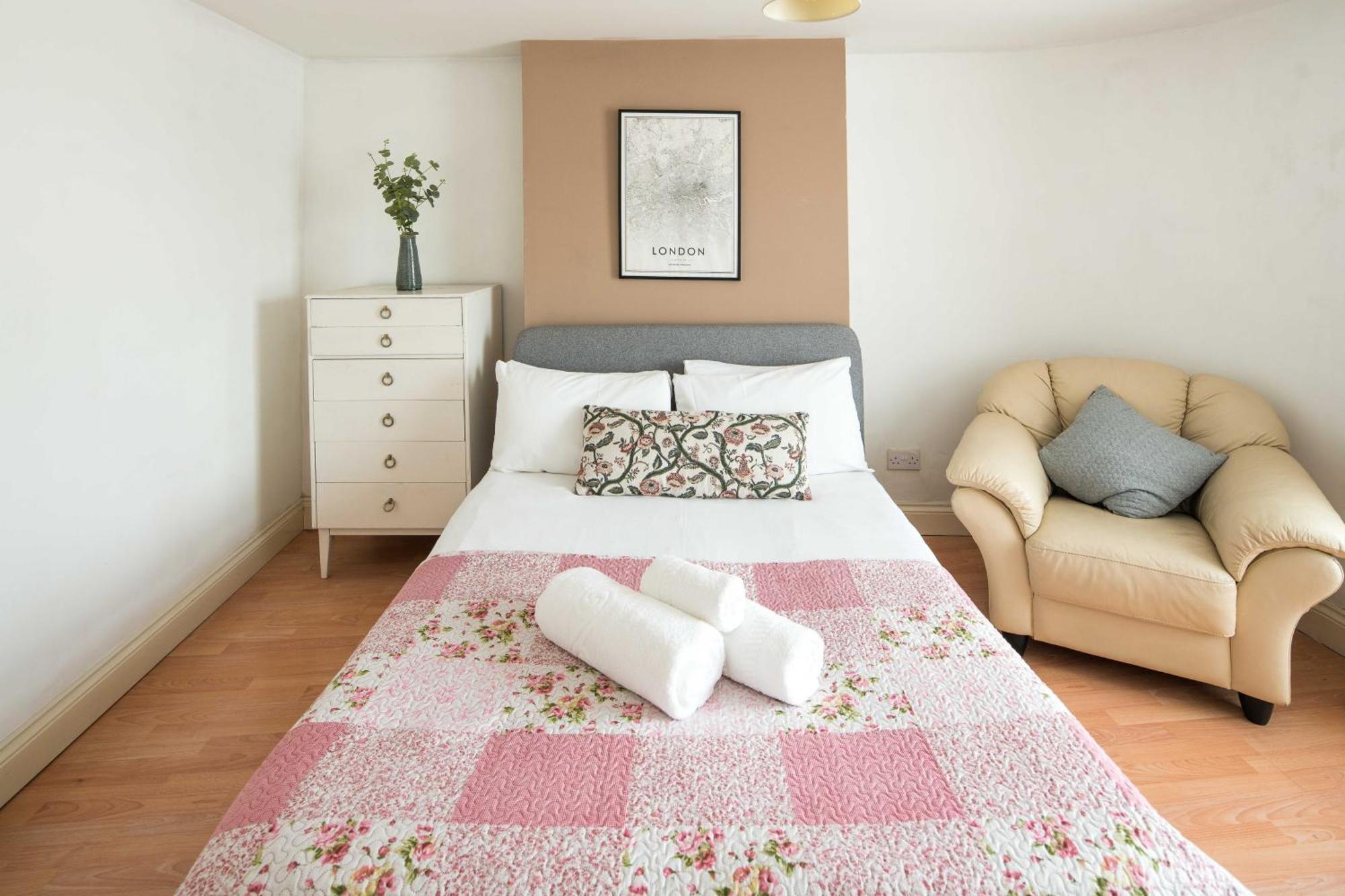 Stylish Penthouse For 6 In Woolwich! * Londra